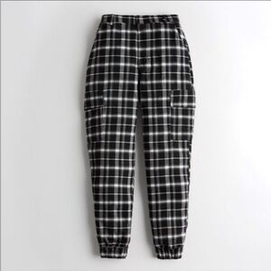 HOLLISTER PLAID ULTRA HIGH RISE PANTS